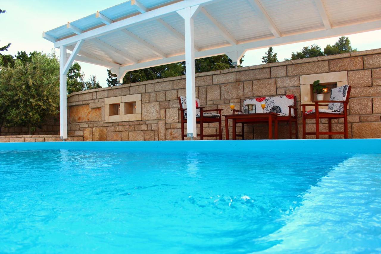 Villa Daria Pakostane Exterior photo