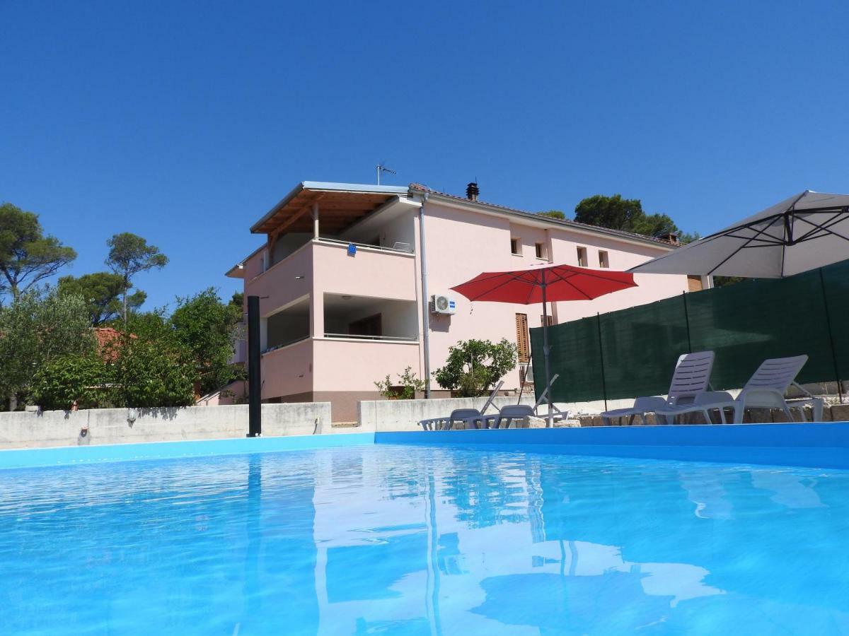 Villa Daria Pakostane Exterior photo