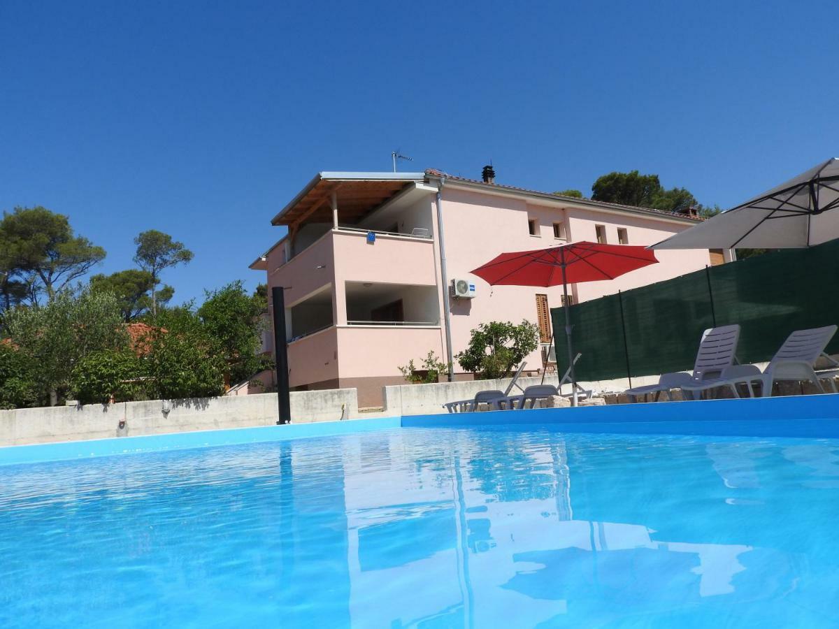 Villa Daria Pakostane Exterior photo